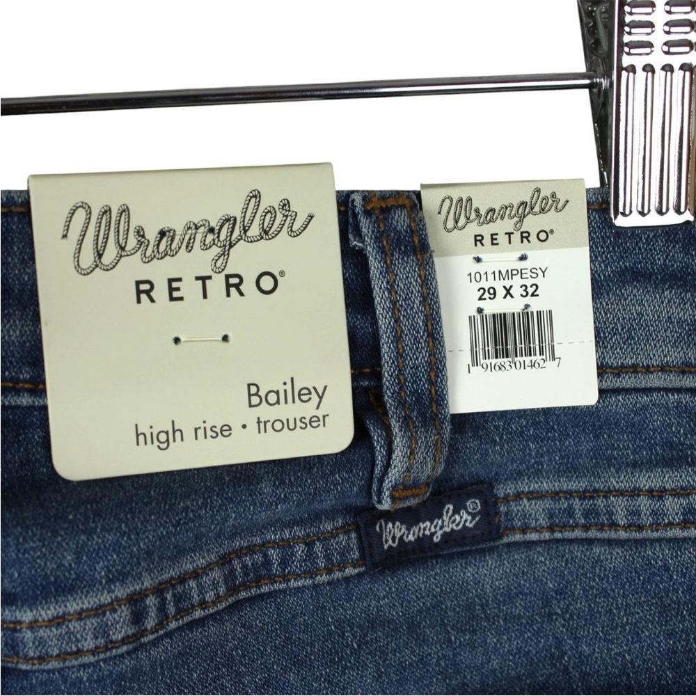 NWT Wrangler Women Retro Bailey High Rise Trousers Jeans 29x32 Denim Bootcut - Picture 6 of 14